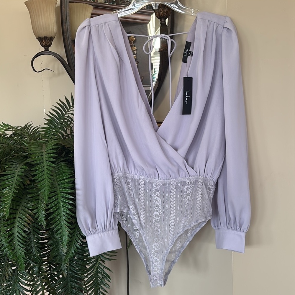 Brand New Lulu's Lavender Purple Surplice Long Sleeve Blouse Bodysuit Lace